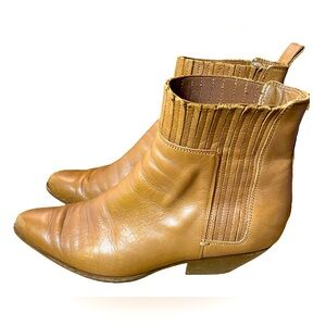 Vince Women’s Eclland Caramel Leather Chelsea Booties Size US 8/EUR 38